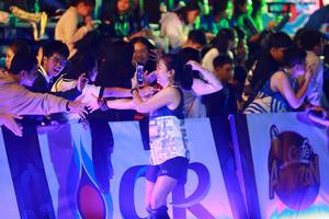 BIB: 
                            <button type="button" onclick="openModal(23710260)" class="btn btn-primary btn-sm float-right btn-popup" data-toggle="modal" data-target=".modal-high-quality">
                        <i class="fas fa-shopping-cart"></i> Add to Cart
                    </button>
                                            <button type="button" onclick="isThisMe(23710260, true)" class="btn btn-success btn-sm float-right btn-popup btn-isme hidden" data-toggle="tooltip" data-placement="bottom" title="นี่คือรูปของคุณใช่ไหม คลิกที่นี่เพื่อเอาเข้าอัลบั้ม">
                        <i class="fas fa-plus"></i> Add to album
                    </button>
                    <button type="button" onclick="isThisMe(23710260, false)" class="btn btn-warning btn-sm float-right btn-popup btn-isnotme hidden">
                        <i class="fas fa-ban"></i> Remove from album
                    </button>